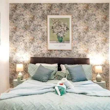 Niru Experience Royal Deluxe Apartment *