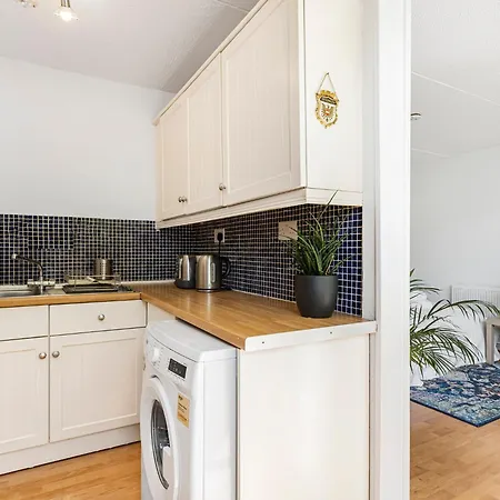 Apartment Pass The Keys Whitechapel With Balcony *
