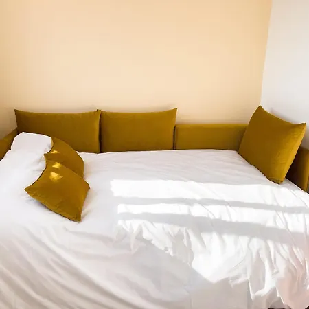 Bed & Breakfast Zozy Clitterhouse