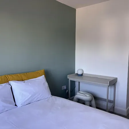 Bed & Breakfast Zozy Clitterhouse *