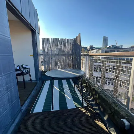 Shoreditch Rooftop * London