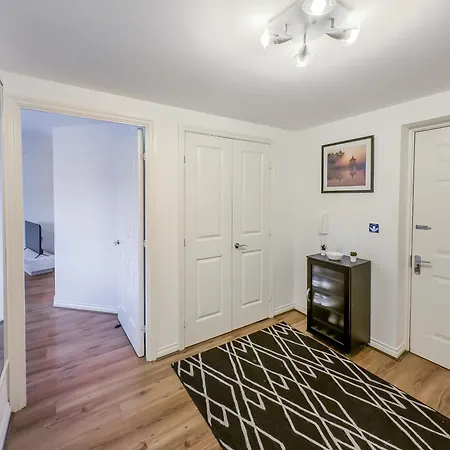 Luxurious 2bed In Canary Wharf 公寓