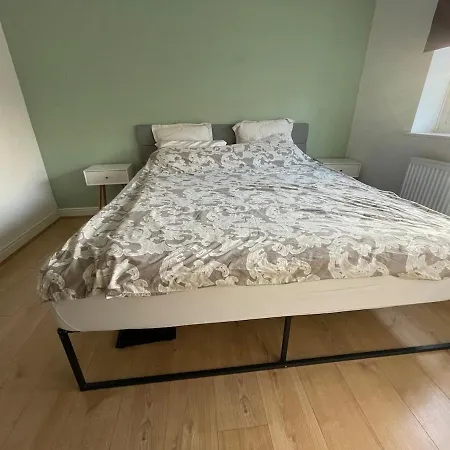 A Beautiful 4 Bedrooms House Near Wembley Stadium The Hyde