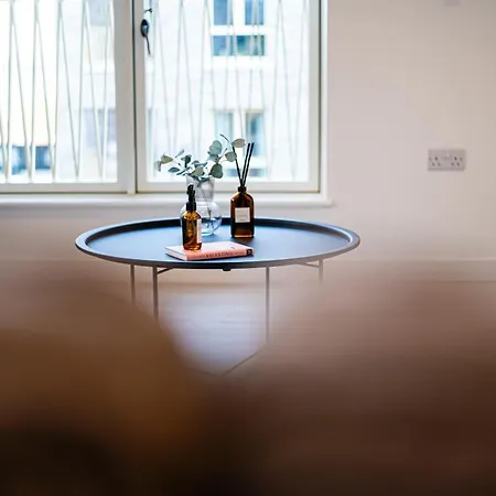 Luxury Barking Near Airport - With Gym And Free Parking Sleeps 8 Thamesmead (Greater London)