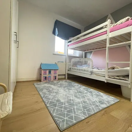 A Beautiful 4 Bedrooms House Near Wembley Stadium The Hyde
