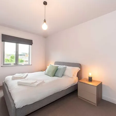 Cozy 2 Bedroom Waterloo Bridge Apartment London