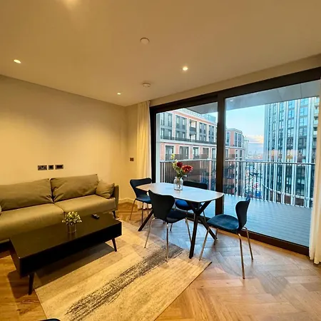 Spacious 2-bedroom Near Paddington & Hyde Park * London