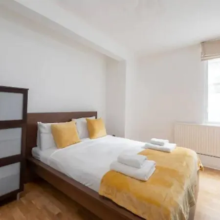 Vesto Two Bedroom On Sloane Avenue Cc