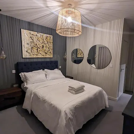 Clapham Park 1 Apartment *