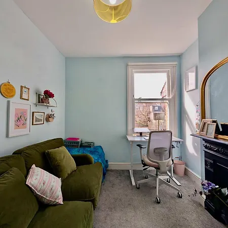 Charming And Modern Flat In Wimbledon *