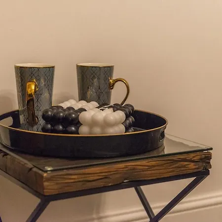 Apartment Luxurious 1 Bedroom On Iconic Harley Street 1hs *