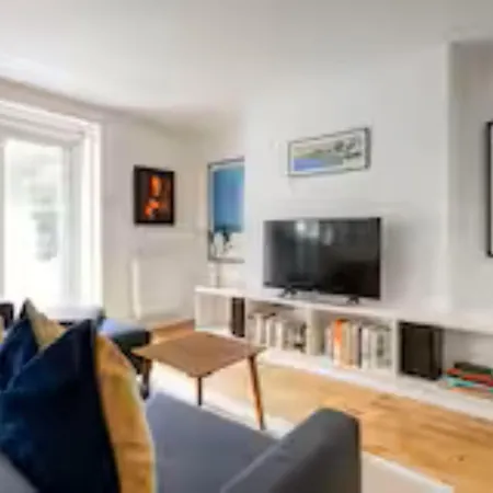 Charming 2br Close To Camden & * ロンドン