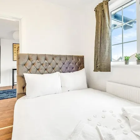 Monthly Gem - 1Bd, Sleeps 3, Close To Businesscenter, West End & Wembley Apartment Edgware