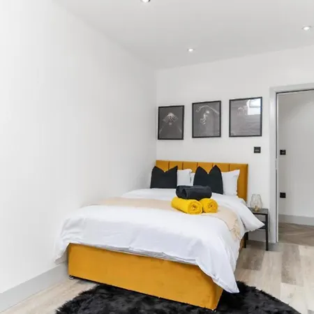 Apartment Modern Near Elizabeth Line Romford