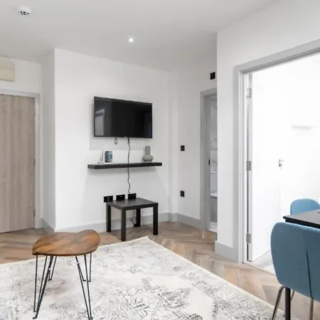 Apartment Modern Near Elizabeth Line Romford