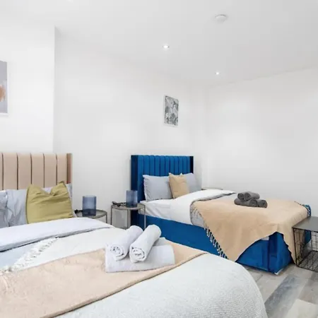 Apartment Modern Near Elizabeth Line Romford