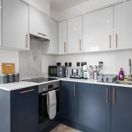 Apartment Modern Near Elizabeth Line Romford