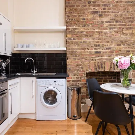 Apartment Vesto Two Bedroom Notting Hill Arv London