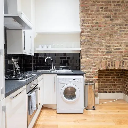 Vesto Two Bedroom Notting Hill Arv London