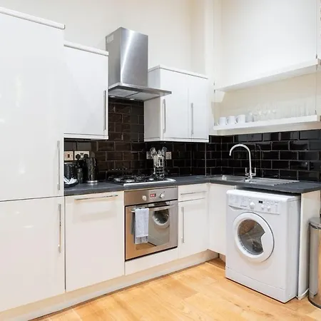 Vesto Two Bedroom Notting Hill Arv London