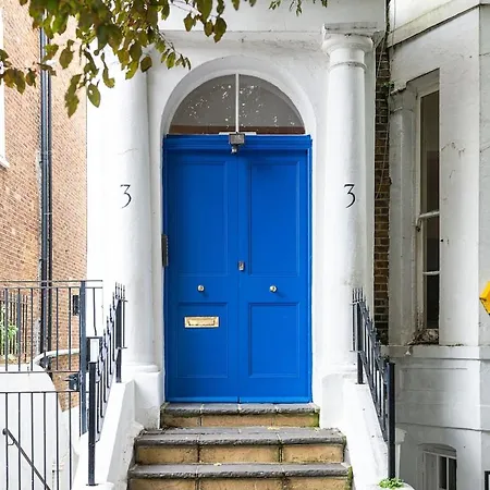 Vesto Two Bedroom Notting Hill Arv Apartment