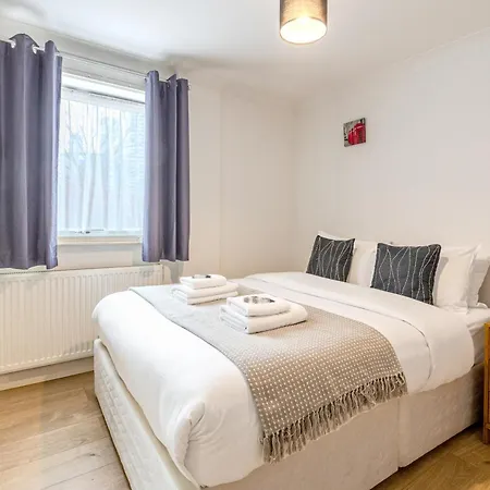 Sunny 1br Gem Near Canary Wharf With Parking * Londres