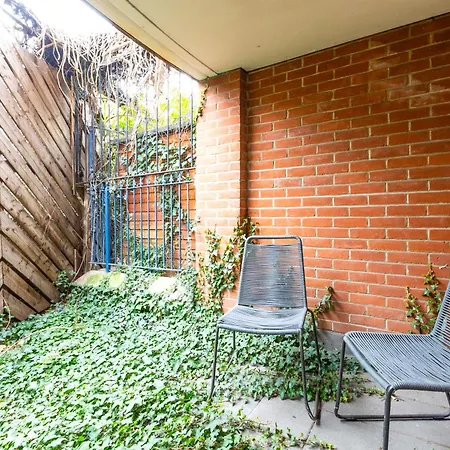Sunny 1br Gem Near Canary Wharf With Parking