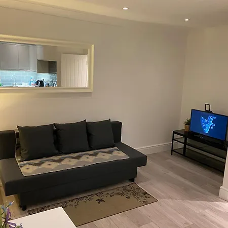 Apartment No 5