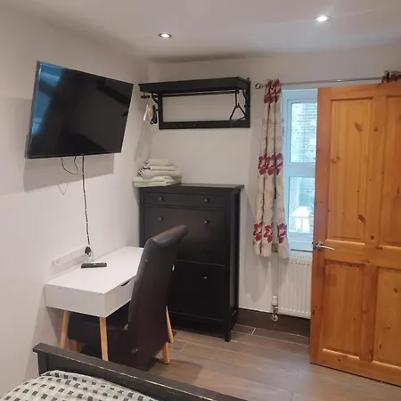 Apartment No 5