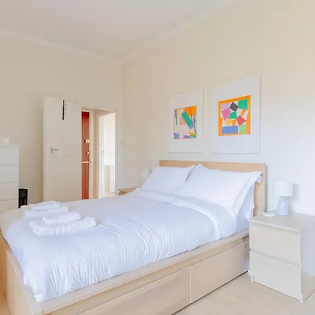 Tasteful 2bd Flat In Listed Building Maida Vale London