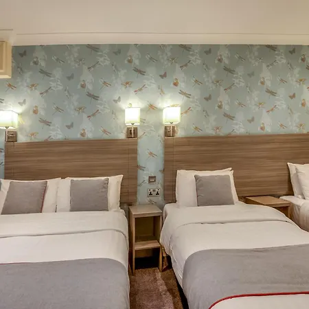 Hotel Oyo Bakers Victoria