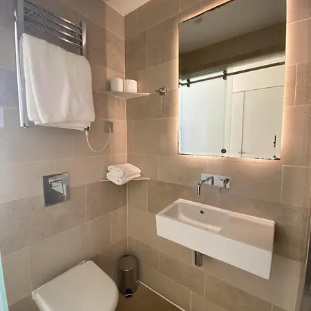 Nox Olympia Hotel