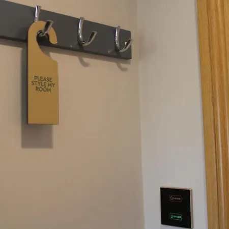 Hotel Nox Olympia 4*