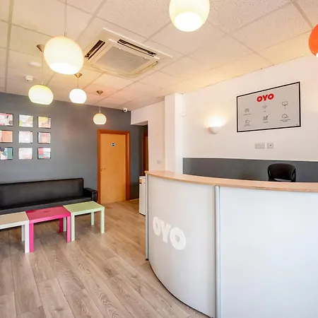 Arinza Hotel, London 3*