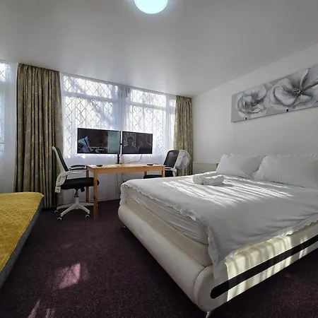 Marylebone Grendon * London