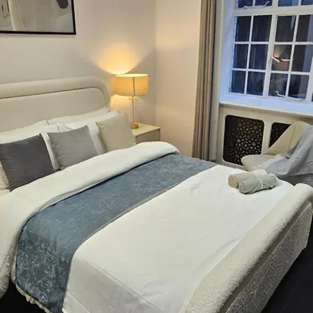 Estatesmen Park Lane Marble Arch * London