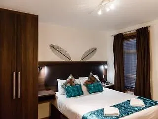 Arinza Hotel, London Hotel
