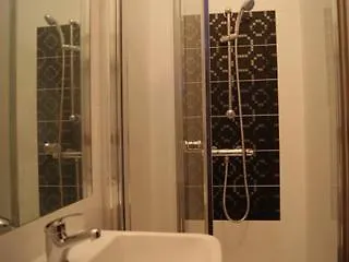 Arinza Hotel, London 3* Ilford