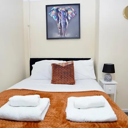 Holiday home Corporate Canary Wharf Free Parking