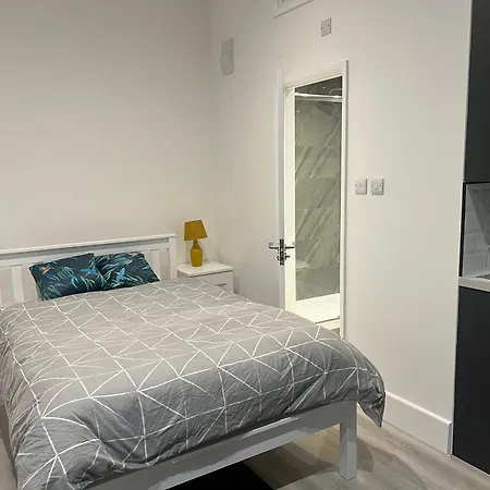Outstanding Flat In West Ealing アパート *