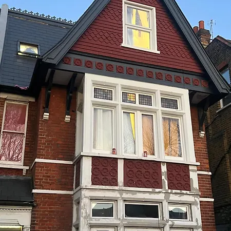 Outstanding Flat In West Ealing アパート *