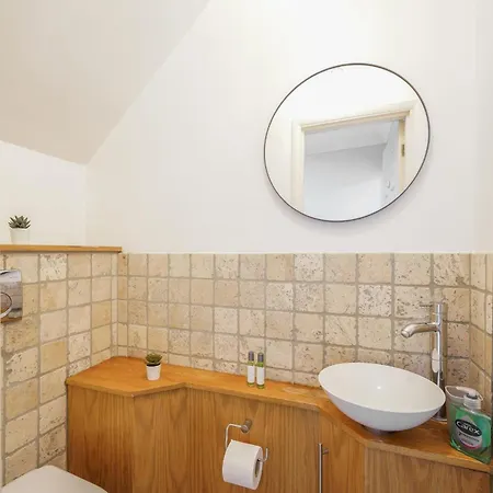 Appartamento Spacious 3 Story House In Fulham Broadway