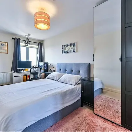 Sunset Heights Bright 2br With Views And Free Parking