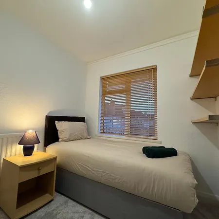 Sm6 Serviced Apartment