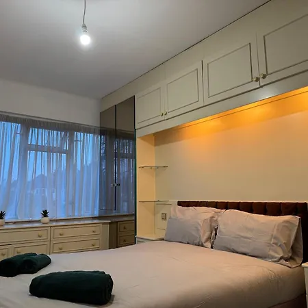 Sm6 Serviced Apartment Wallington
