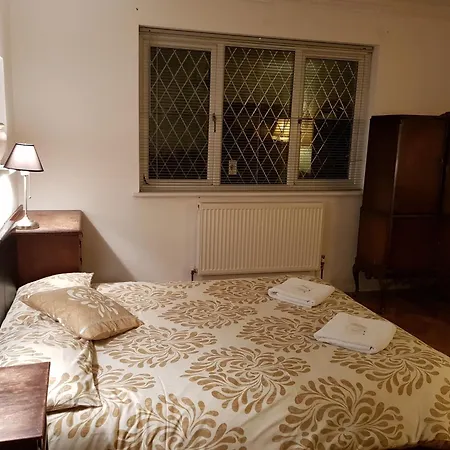 Oyo Ellipse Hotel Whetstone