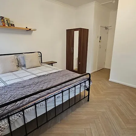 Bros Londýn
