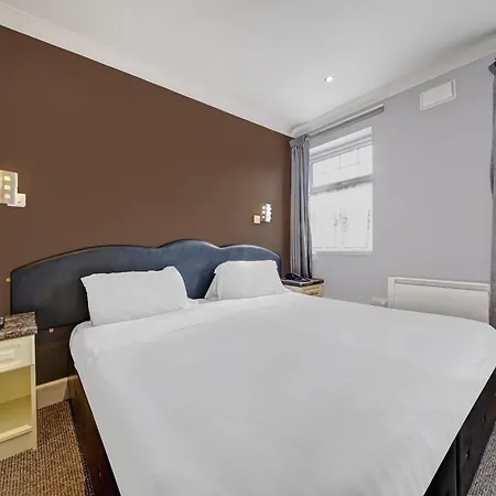 Oyo Bostons Manor Hotel, Hanwell London Hotel Greenford (Greater London)