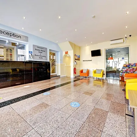 Oyo Bostons Manor Hotel, Hanwell London