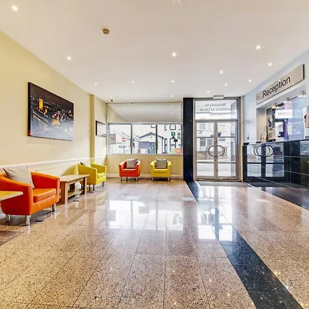 Oyo Bostons Manor Hotel, Hanwell London 3* Greenford (Greater London)